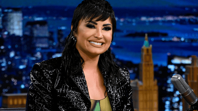 Demi Lovato Explains Why She's Using 'she/her' Pronouns Once More!
